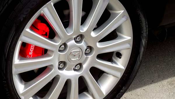 красить тормозные суппорты